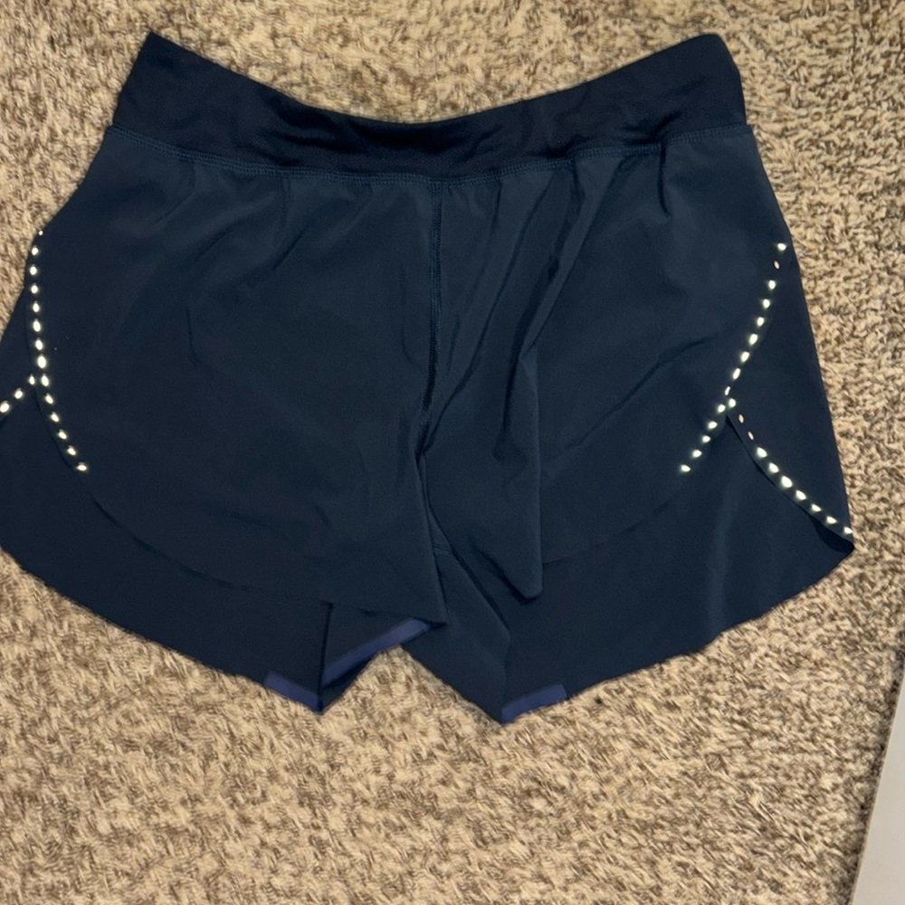NAVY LULULEMON FIND YOUR PACE SHORT